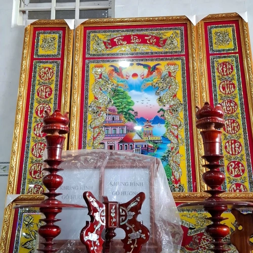 liễn khung cẫn đài loan 